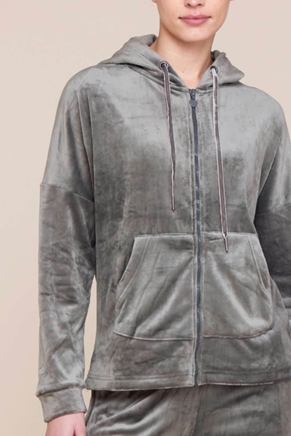 Noidinotte γυναικεία χειμερινή homewear φόρμα βελουτέ με κουκούλα μονόχρωμη-FA8476